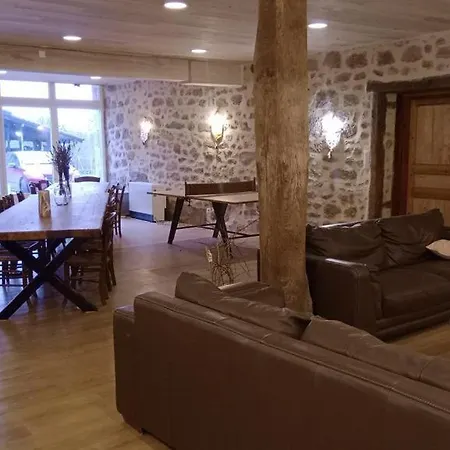 Des Puymerail Tatil Evi